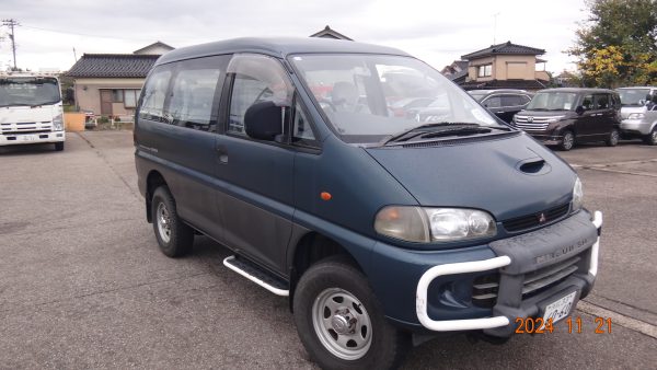 1997 Mitsubishi Delica